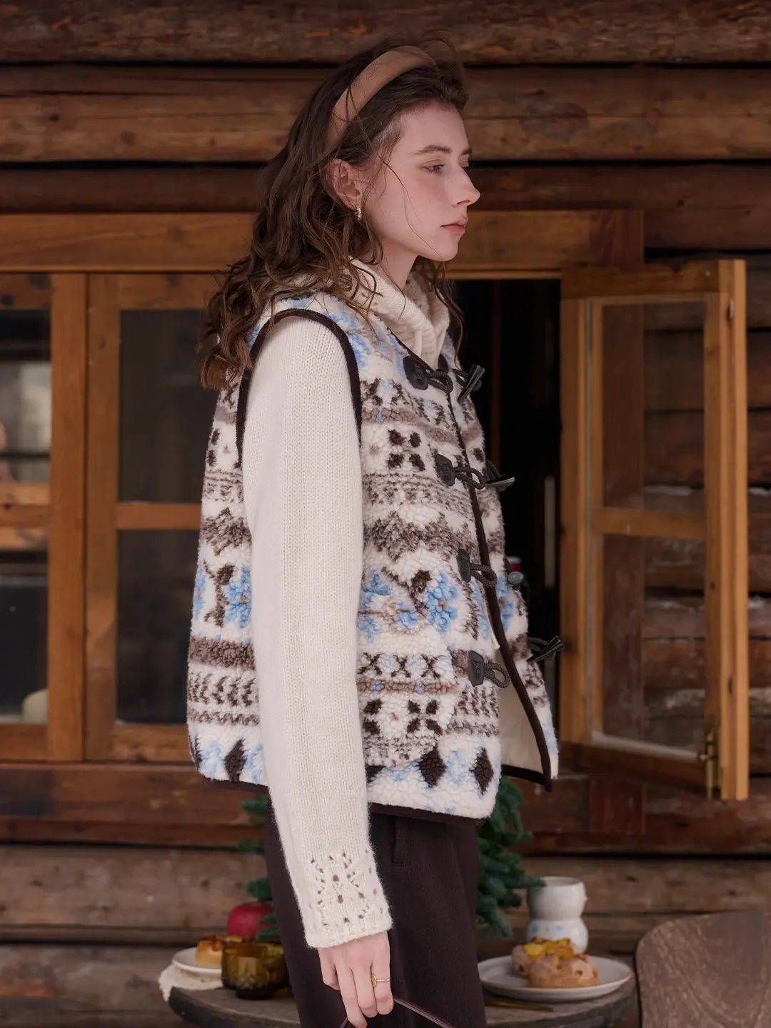 Kamari Round Neck Fair Isle Vest