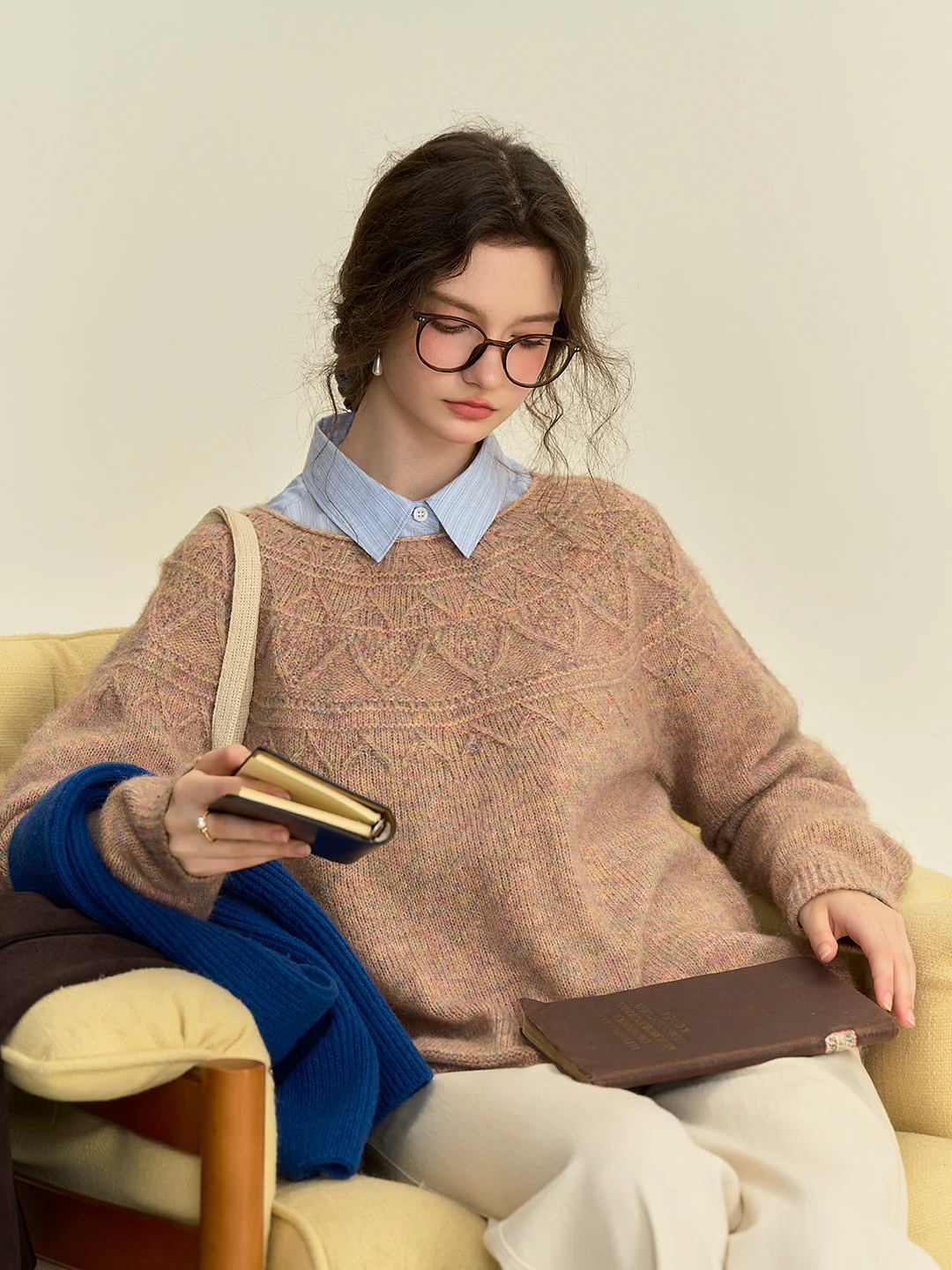 Aspyn Classic Round Neck Knitted Wool Sweater - Dark Red