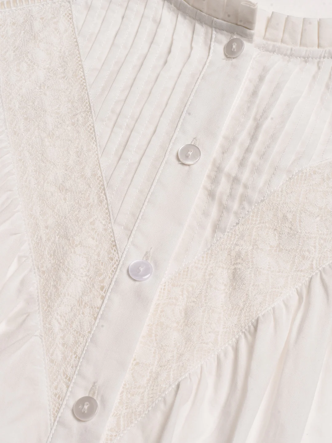 Mabel Round Neck Lace Hollow Blouse