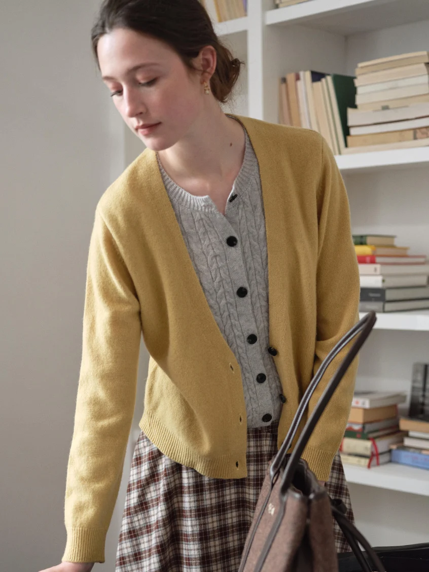 Ainhoa 100%Wool Drop Shoulder Versatile Cardigan