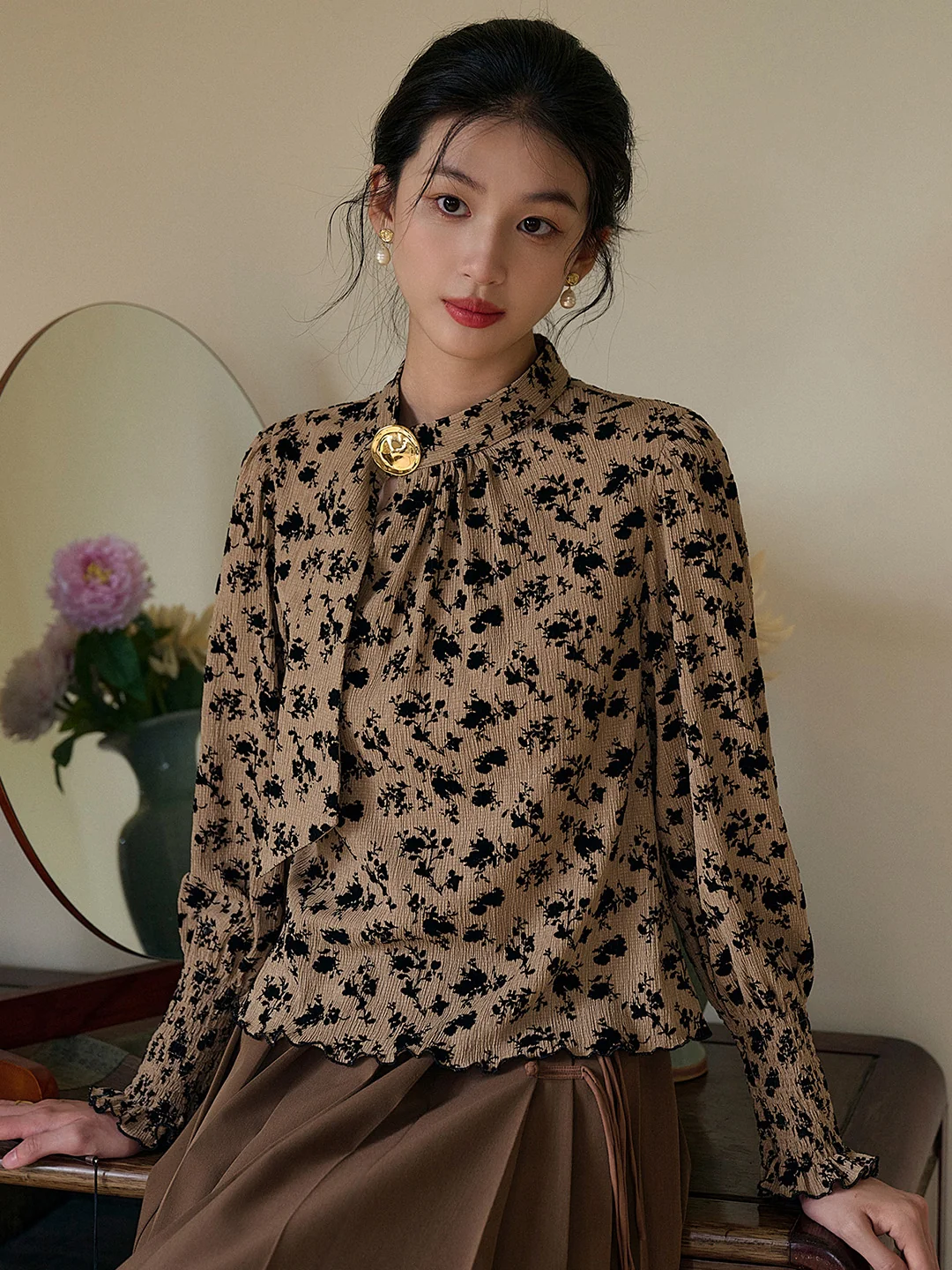 【Final Sale】Josie Stand Collar Floral Blouse