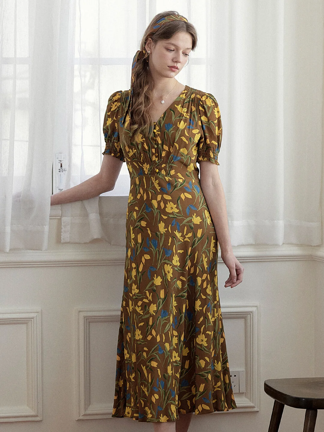 Bianca V-Neck Tulip Puff Sleeve Dress