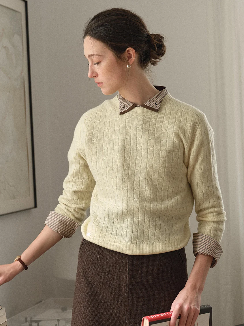 Shay Cable-Knit Lightweight Wool-Cashmere Sweater