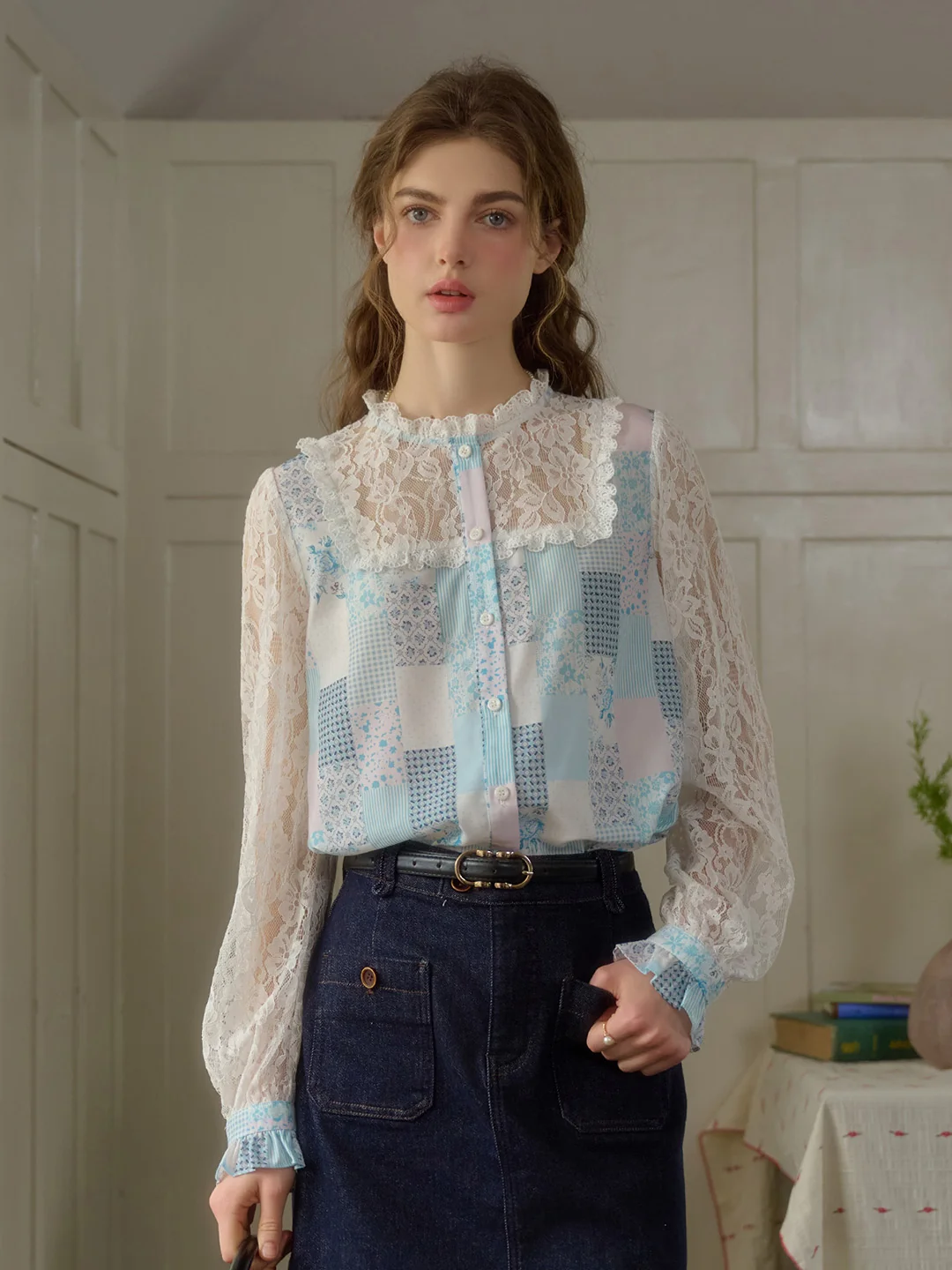 【Final Sale】Vivienne Lace Collar Patchwork Blouse
