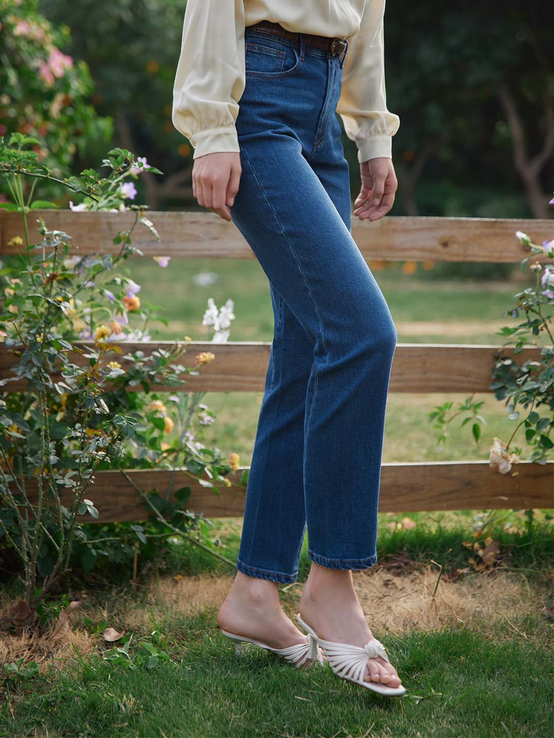 Gemma High-Waisted Jeans