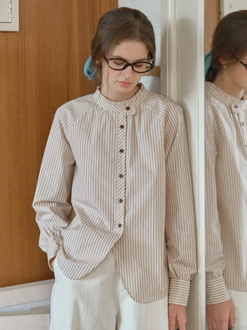 Briar 100%Cotton Pinstripe Round Neck Blouse