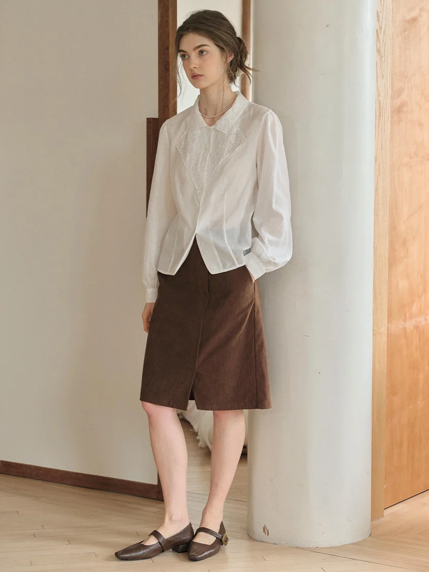 Delaney Lapel Collar Lyocell Embroidery Blouse