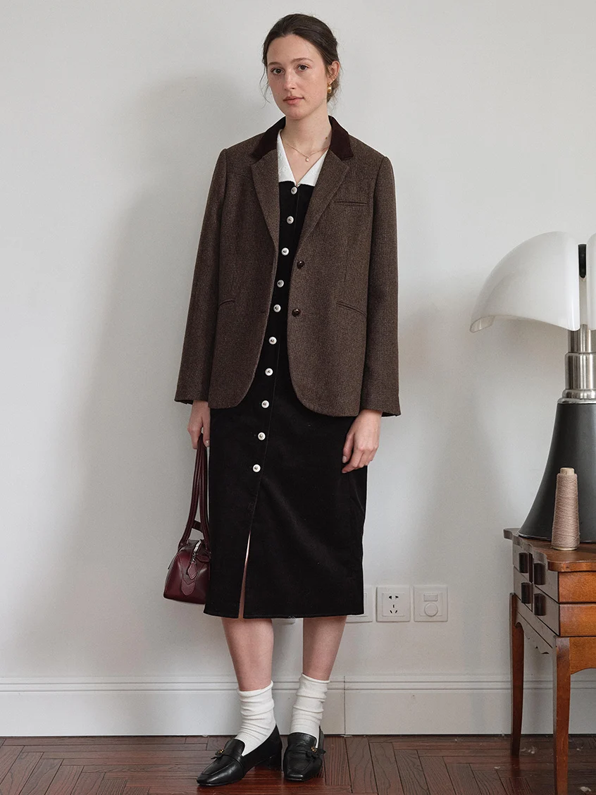 Aine Peter-Pan Collar Contrast-Cuff Button-Front Dress