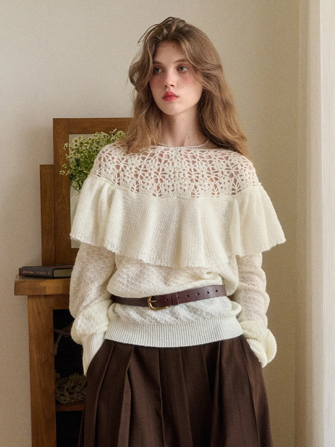 Gracelynn Round Neck Embroidery Sweater