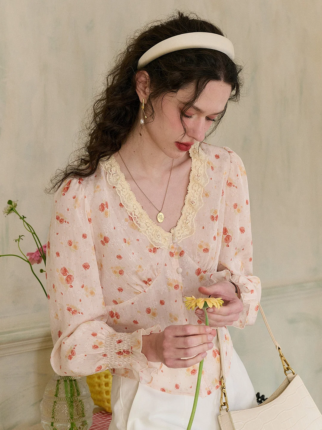 【Final Sale】Laurel V-Neck Floral Blouse