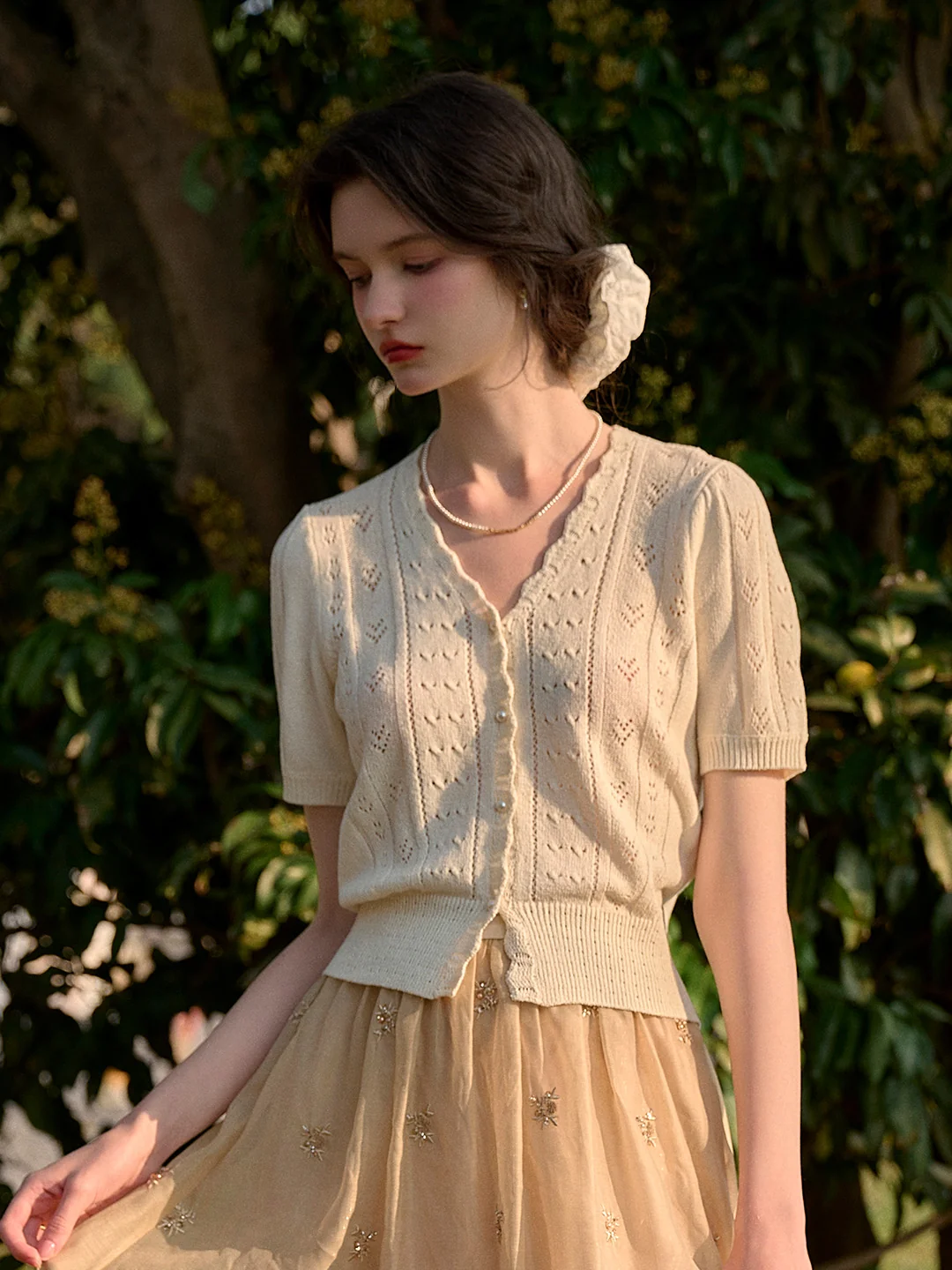 Amira Wave V-neck Cotton Knitted Cardigan
