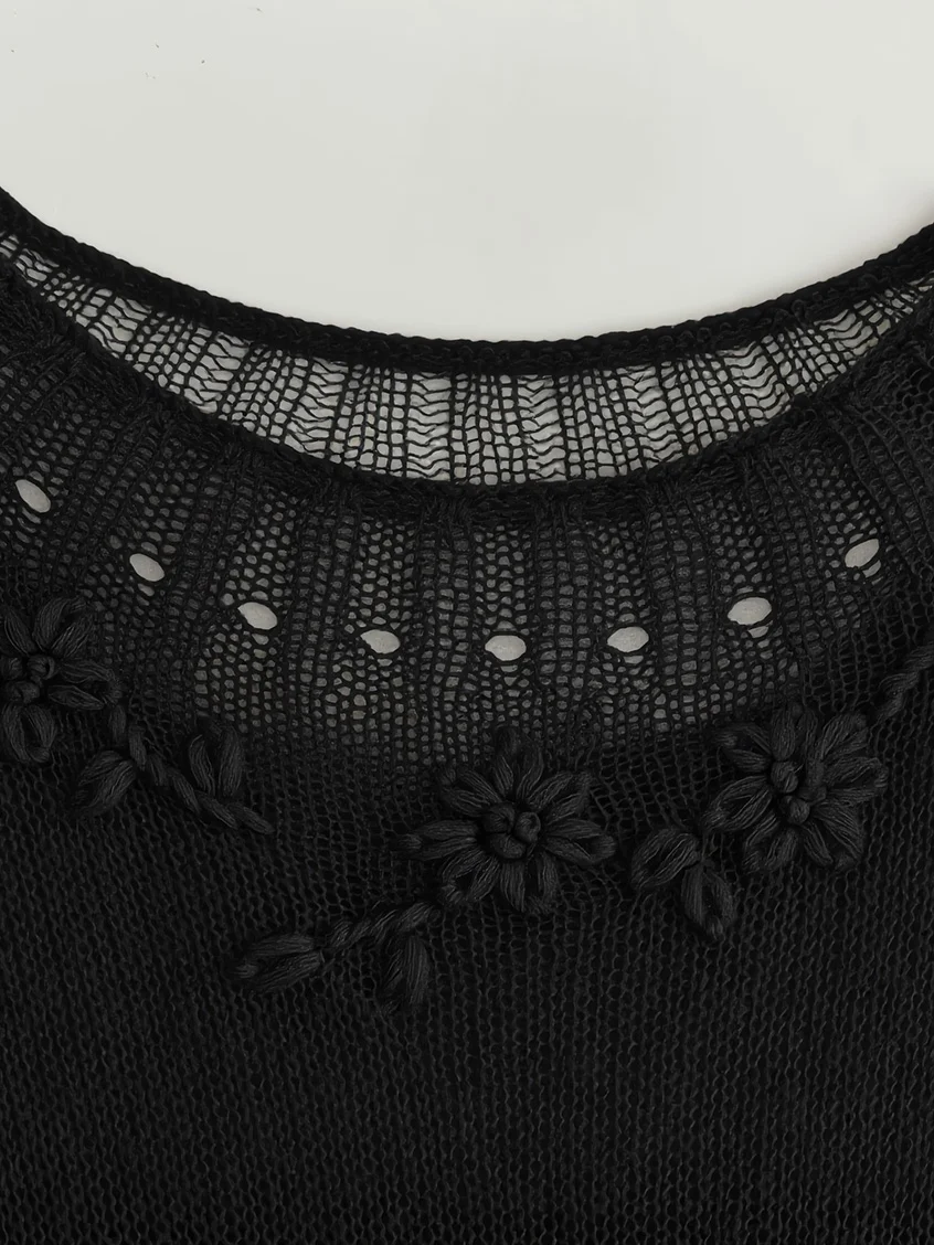 Ellianna Round Neck Lace Embroidery Knitwear