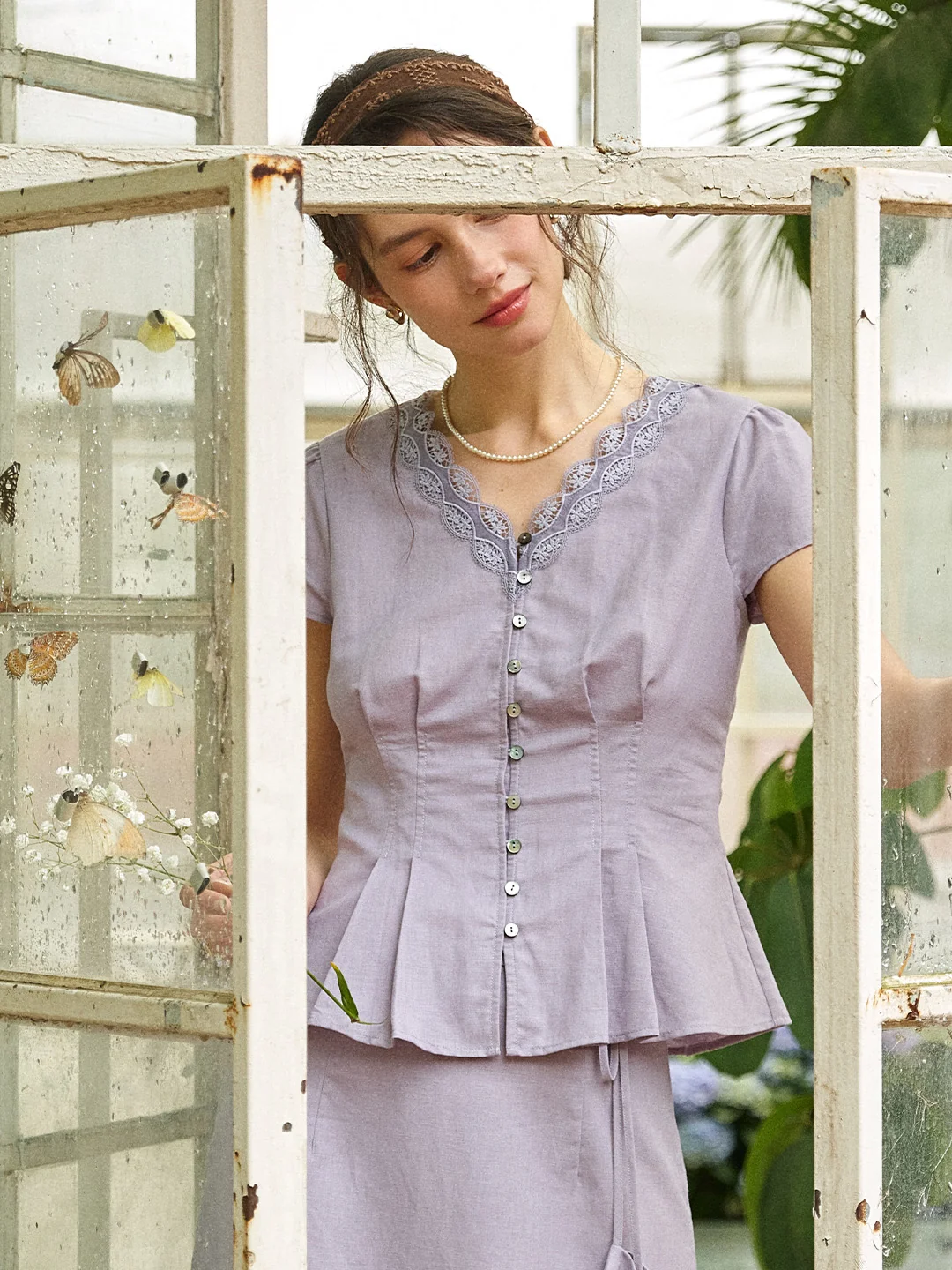 Kairi V-Neck Lace Trim Linen Cotton Blouse