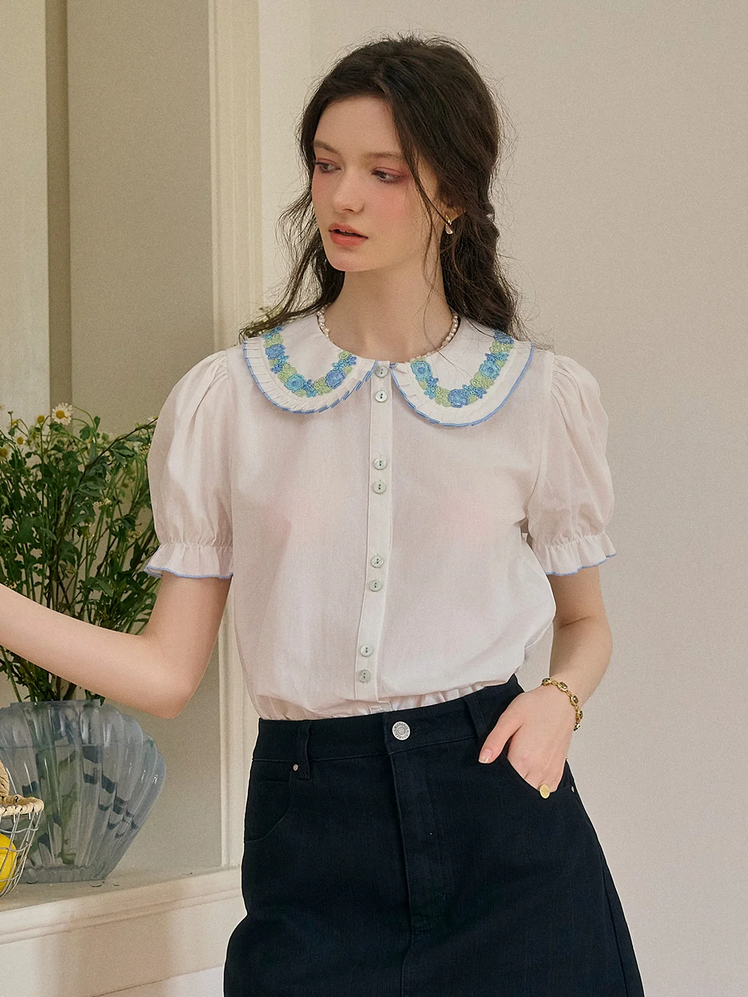 【Final Sale】Olivia Peter Pan Collar Embroidery 100% Cotton Blouse