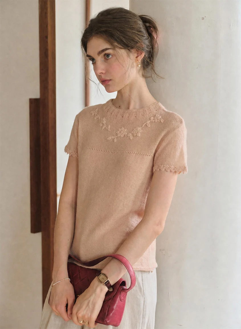 Ellianna Round Neck Lace Embroidery Knitwear