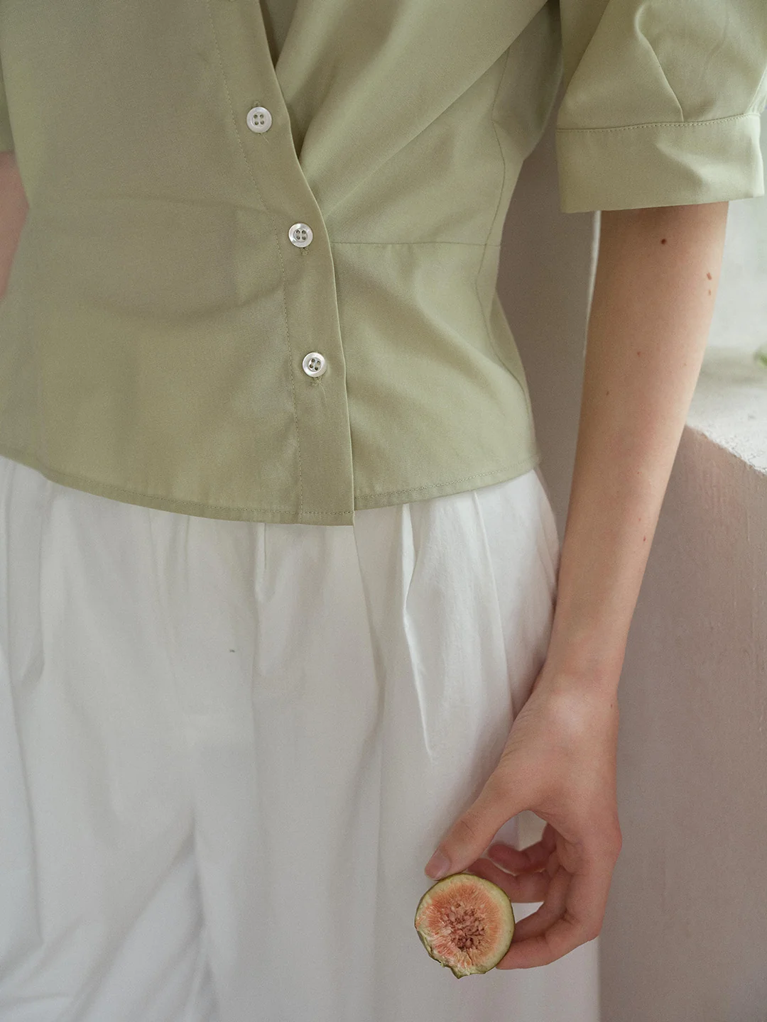 Leslie V-Neck Lyocell Cotton Shirt