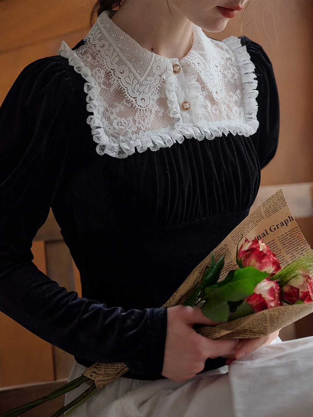 Magnolia Doll Collar Lace Paneled Puff Sleeve Velvet Blouse