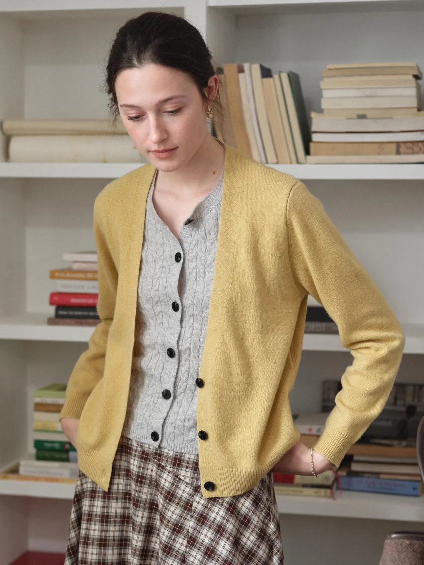 Ainhoa 100%Wool Drop Shoulder Versatile Cardigan