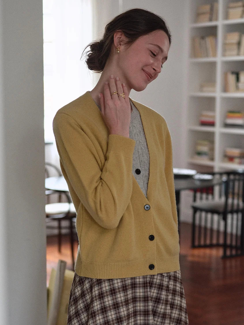 Ainhoa 100%Wool Drop Shoulder Versatile Cardigan