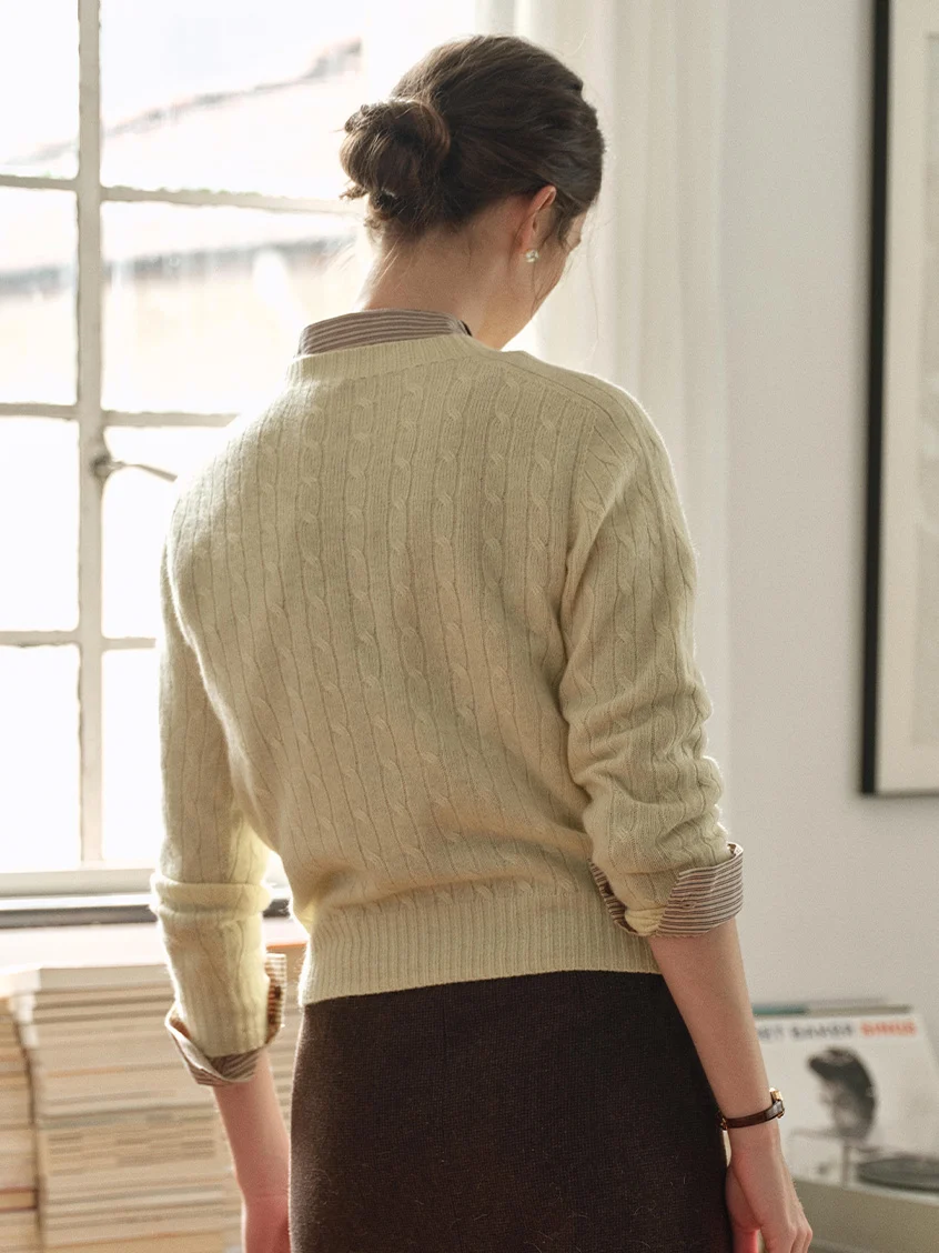 Shay Cable-Knit Lightweight Wool-Cashmere Sweater