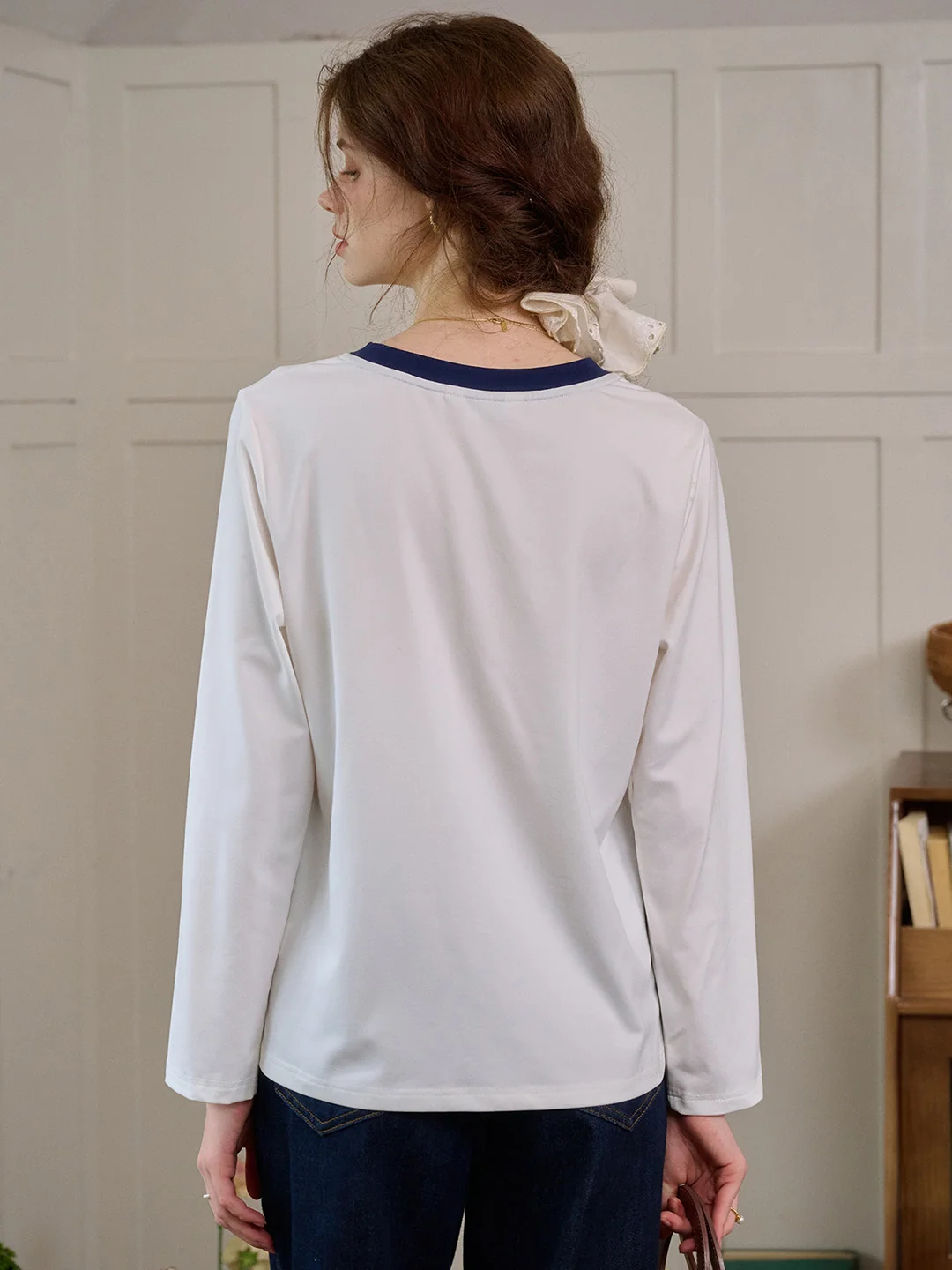 【Final Sale】Hunter Round Neck Bow Pattern Top
