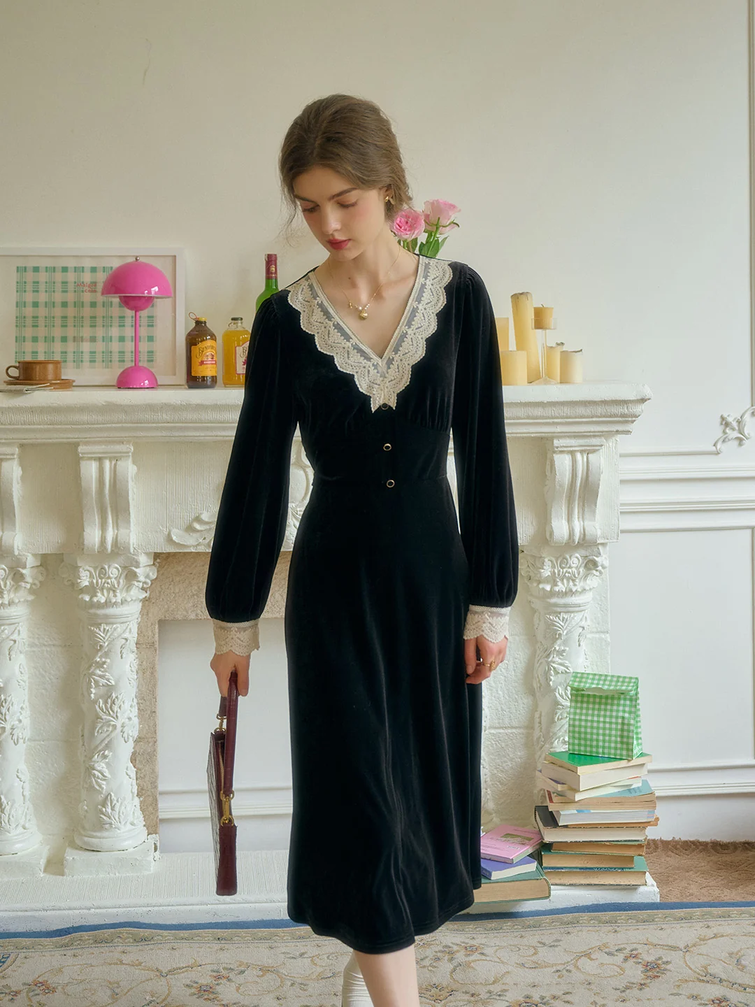 Kristen Elegant V-Neck Contrasting Lace Velvet Dress