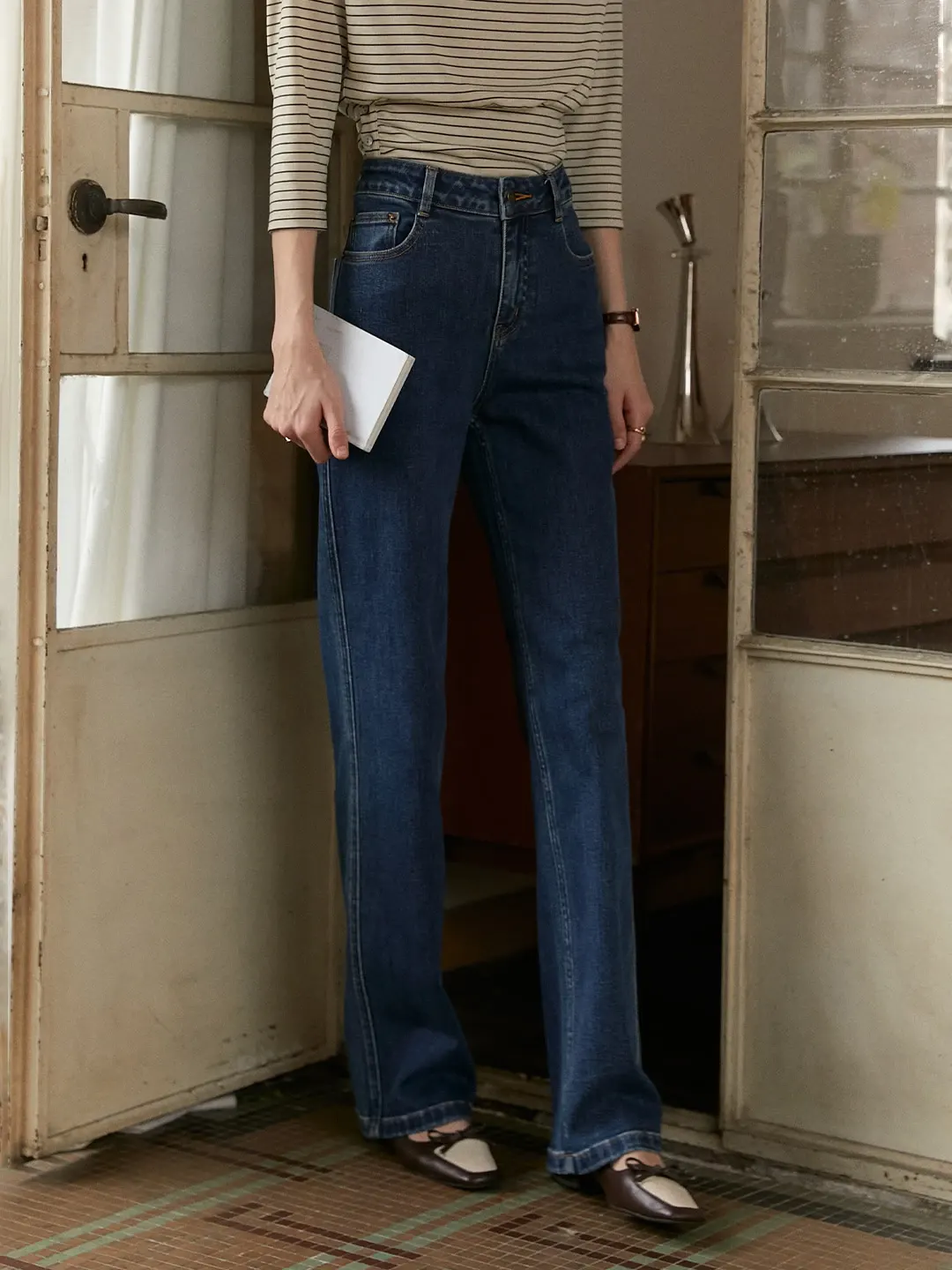 Cadence Versatile Straight Jeans