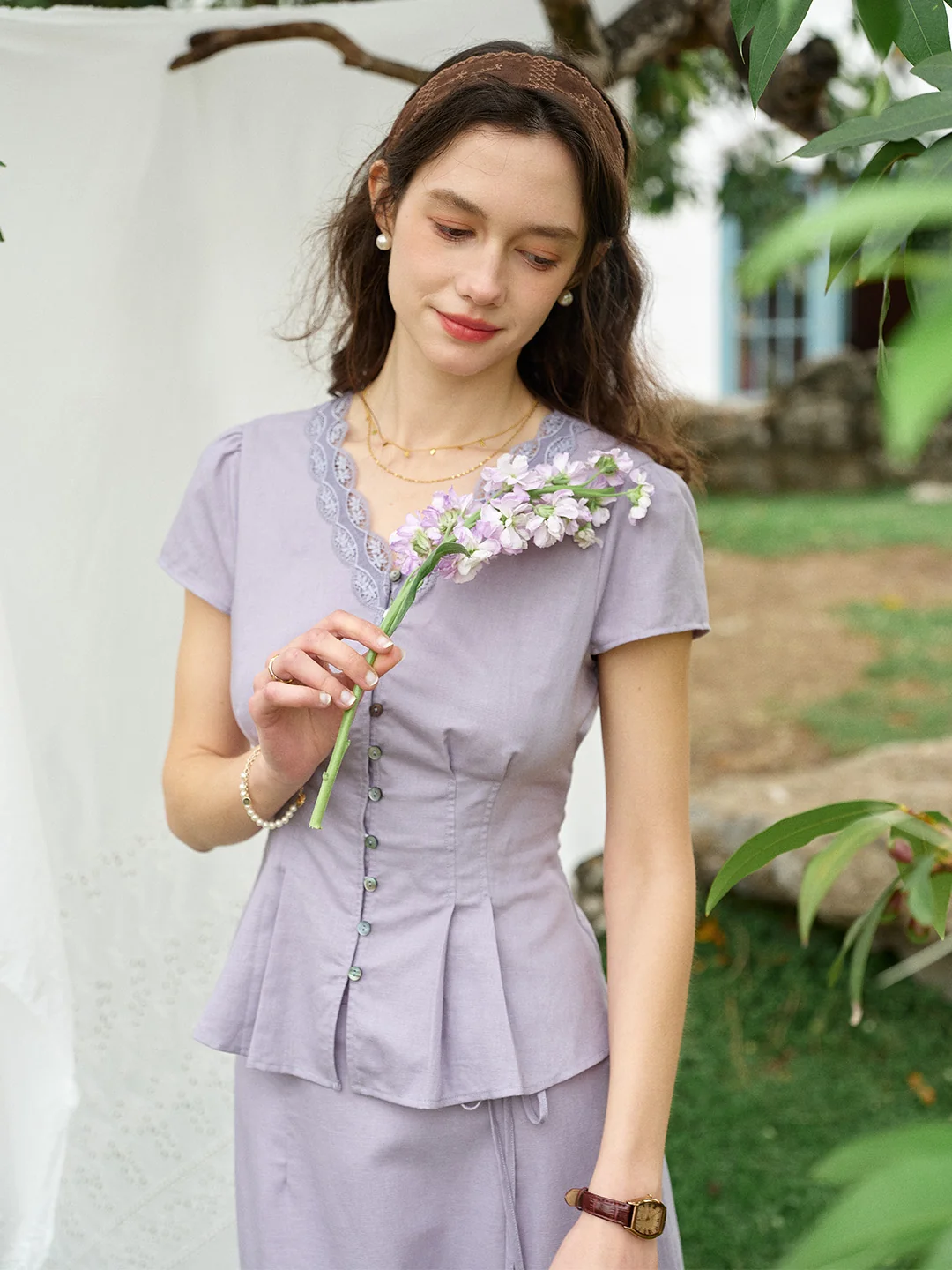 Kairi V-Neck Lace Trim Linen Cotton Blouse