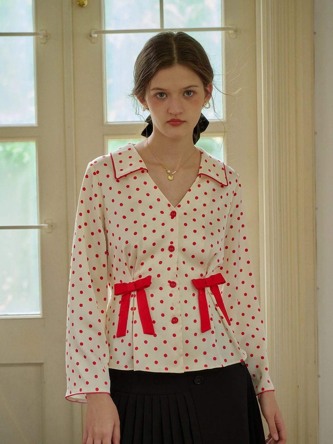 【Final Sale】Emiliana V-Neck Polka Dots Bow Contrasting Blouse
