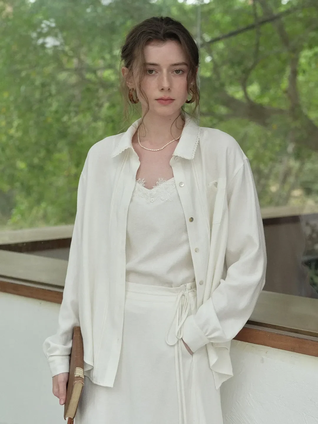 Carla Lace Collar Linen Shirt