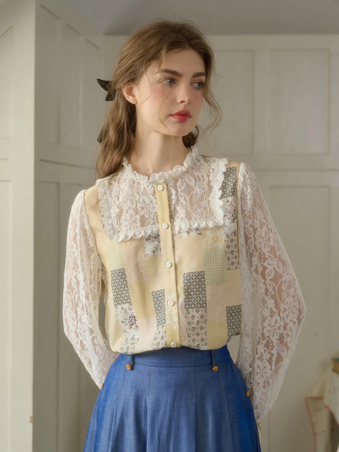 【Final Sale】Vivienne Lace Collar Patchwork Blouse - Yellow