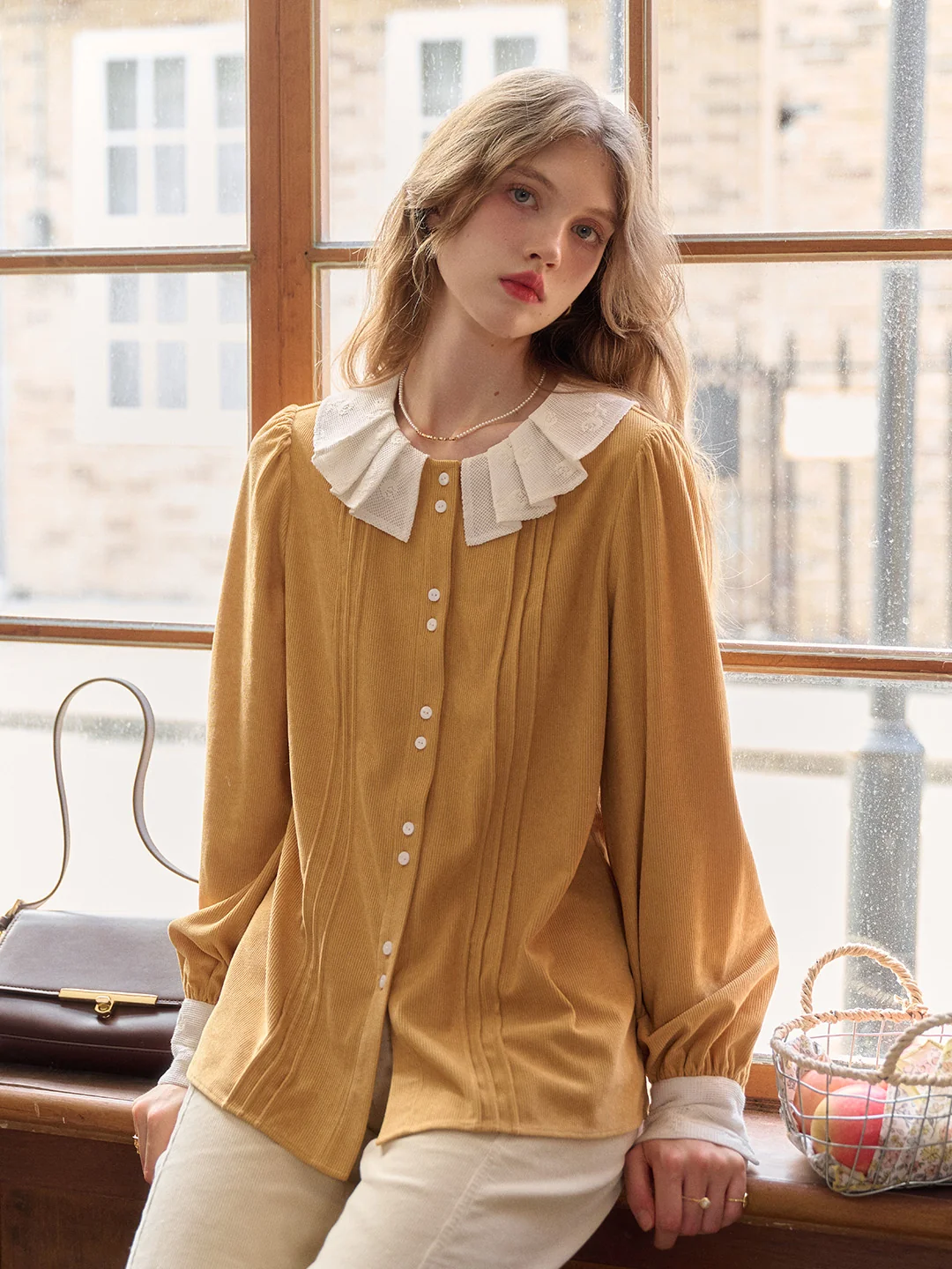 【Final Sale】Braelynn Peter Pan Collar Blouse
