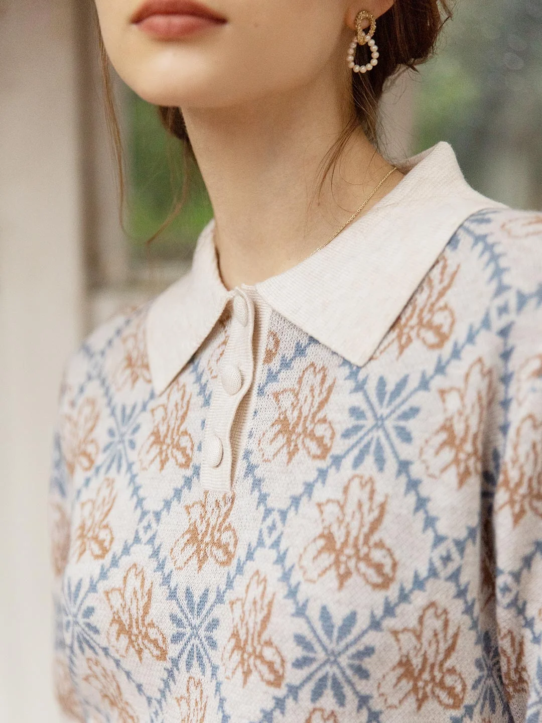 【Final Sale】Ariana Iris Floral Patterned Knit Sweater