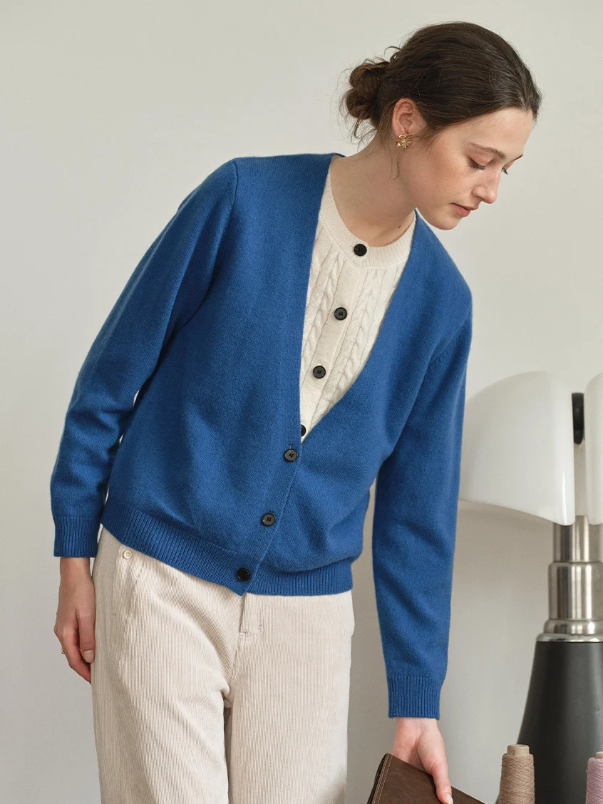 Ainhoa 100%Wool Drop Shoulder Versatile Cardigan