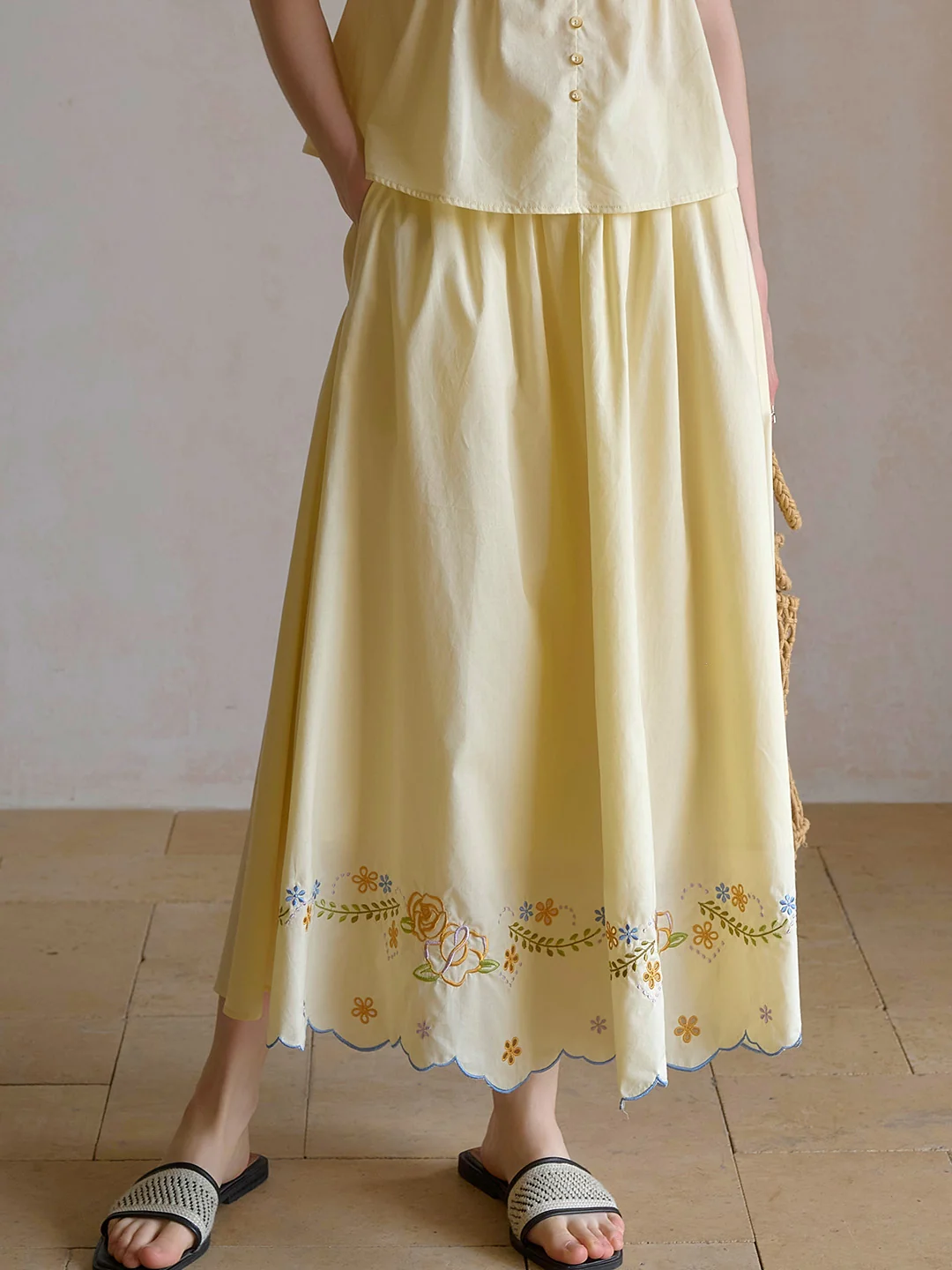 Margaret V-Neck Waist 100% Cotton Blouse
