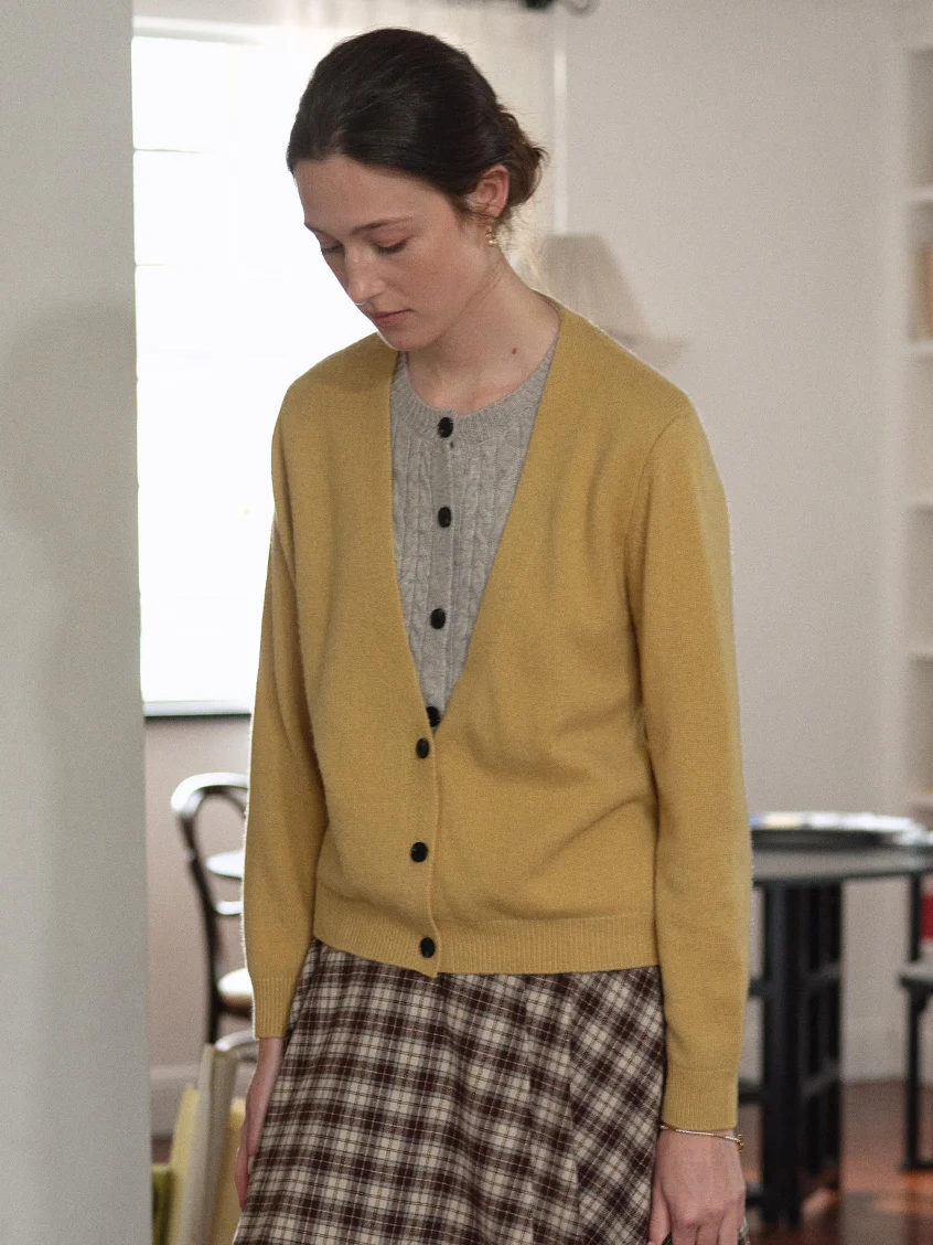 Ainhoa 100%Wool Drop Shoulder Versatile Cardigan
