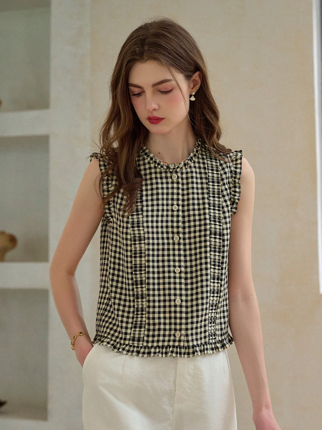 Tessa Round Neck Plaid Sleeveless Viscose Top