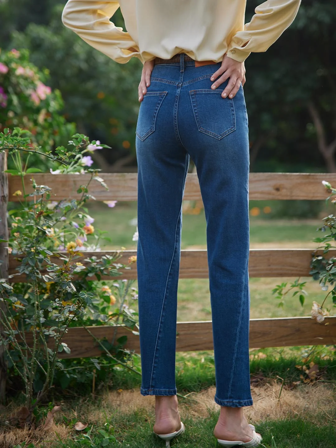 Gemma High-Waisted Jeans