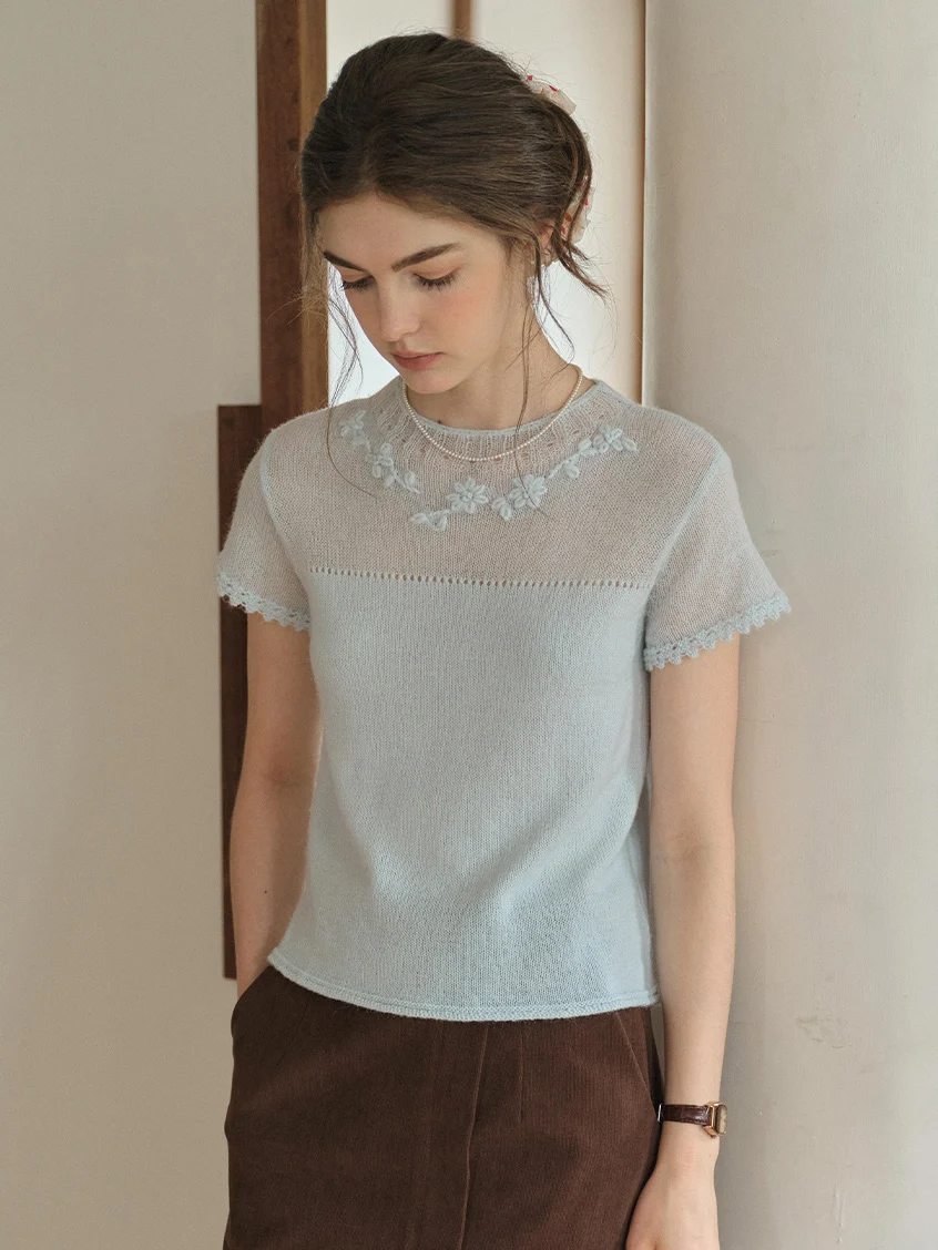 Ellianna Round Neck Lace Embroidery Knitwear