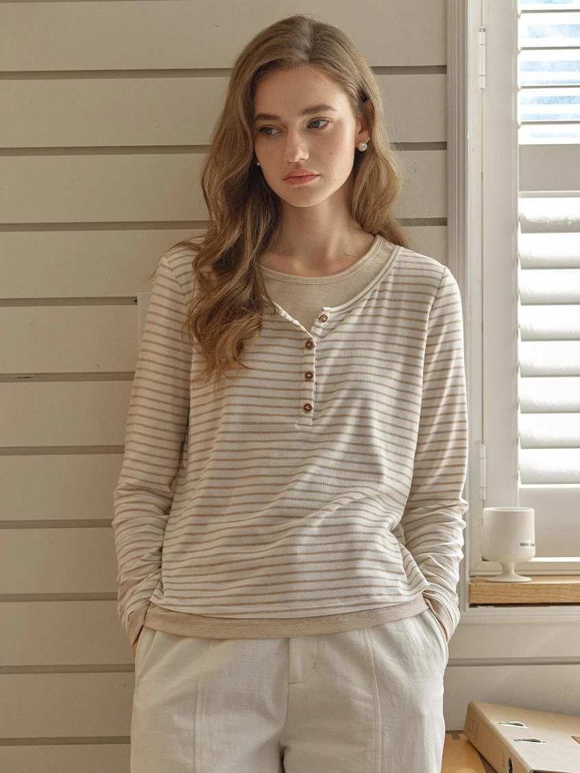 Blaire Round Neck Two-Tone Layered Blouse