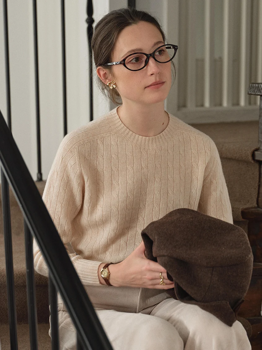 Shay Cable-Knit Lightweight Wool-Cashmere Sweater