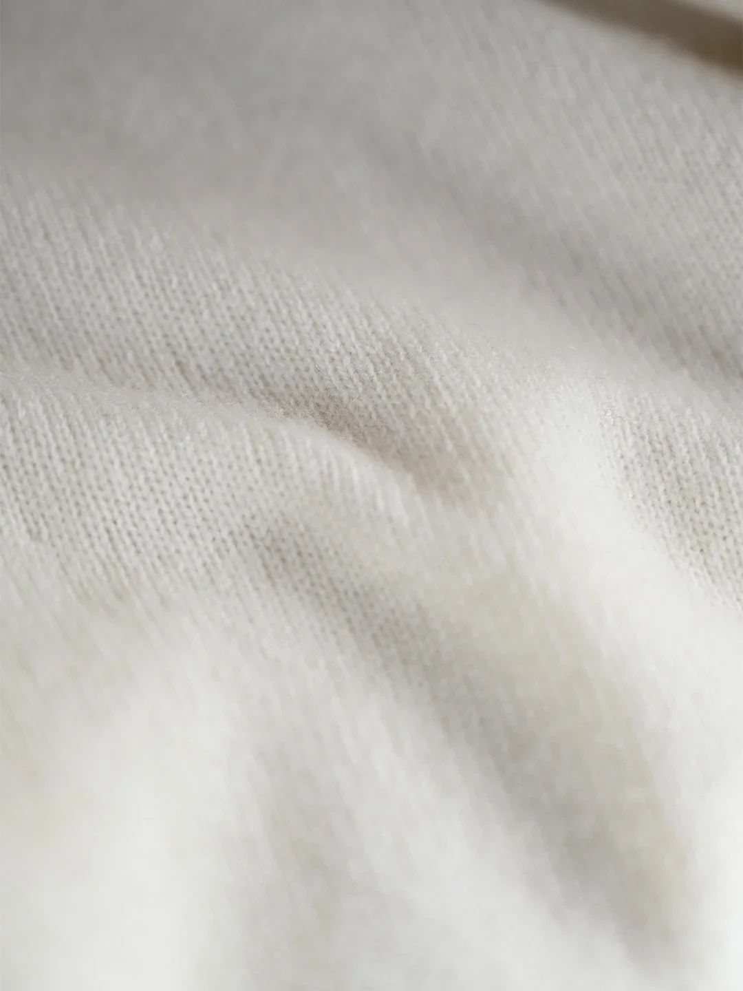 Araceli Round Neck 100% Wool Cardigan