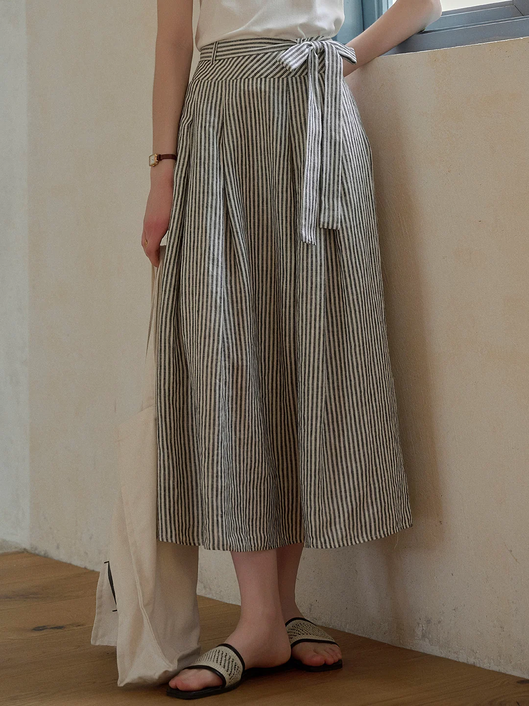 Sofia Round Neck Stripe 100% Linen Vest