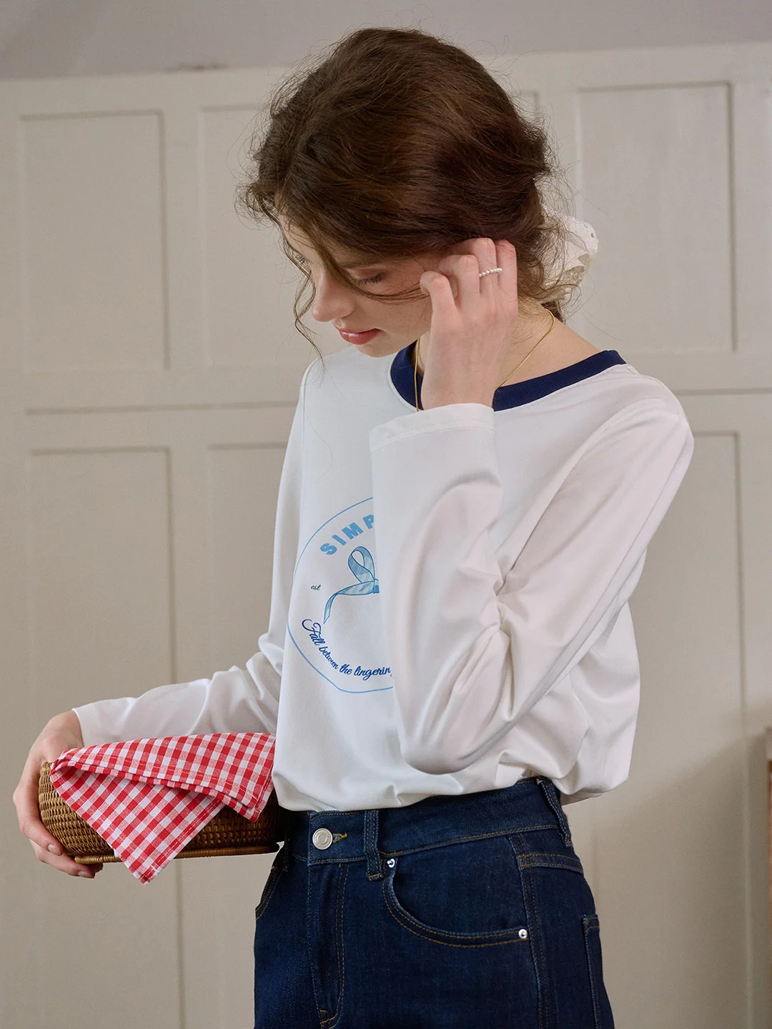 【Final Sale】Hunter Round Neck Bow Pattern Top