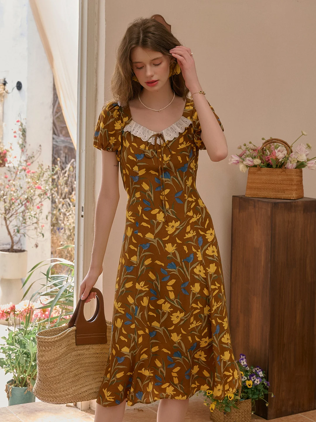 Emma Square Neck Lace Puff Sleeves Dress