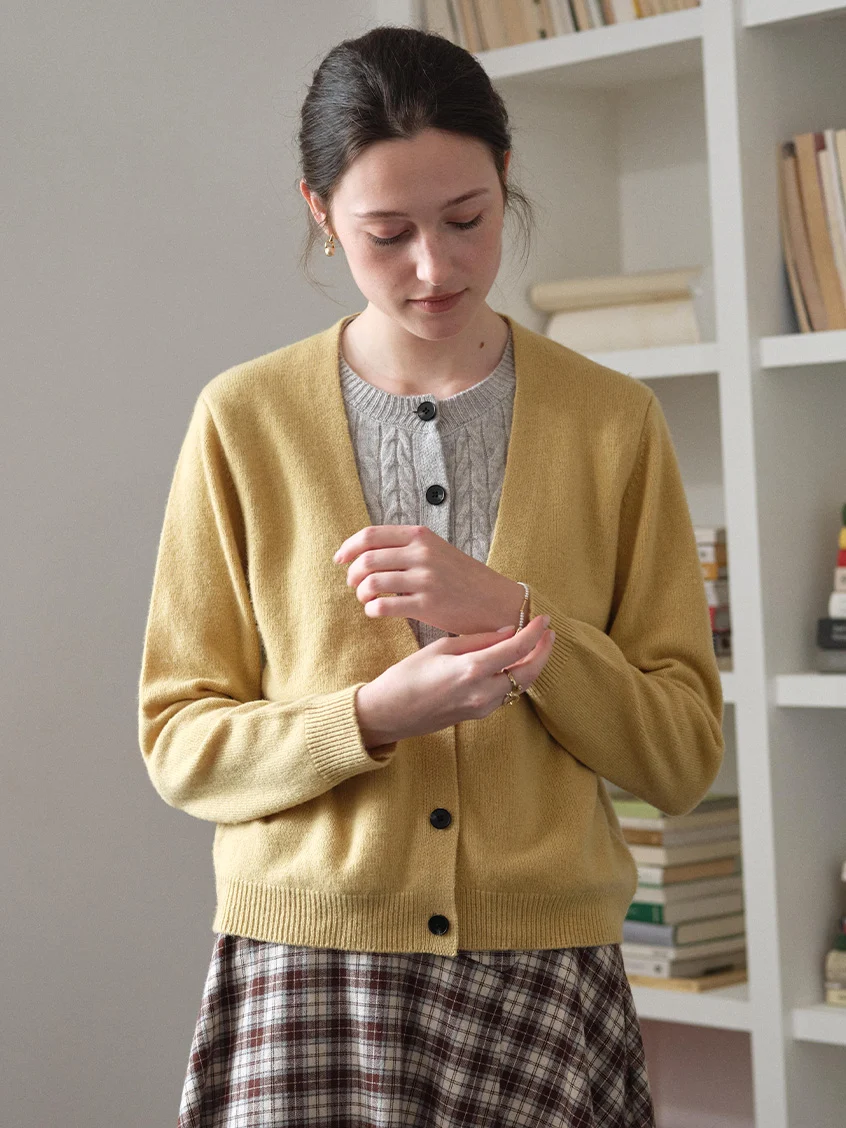 Ainhoa 100%Wool Drop Shoulder Versatile Cardigan
