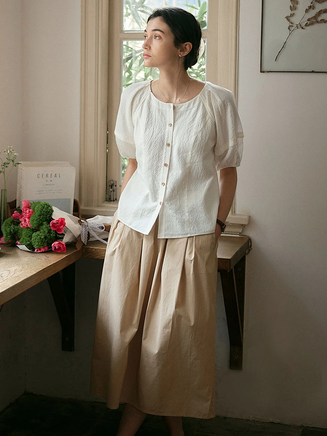 【Final Sale】Jamie Simple Puff Sleeve Waist Blouse
