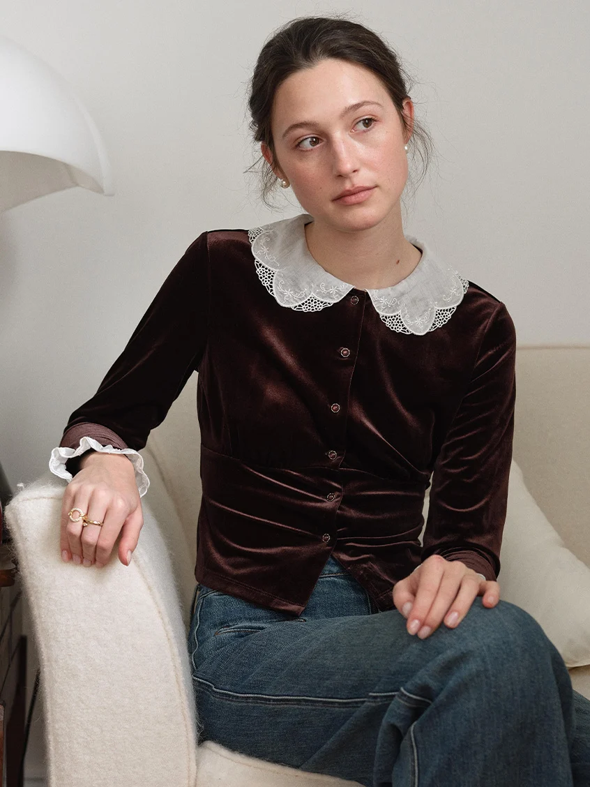 Carlota Lace Peter Pan Collar Velvet Blouse