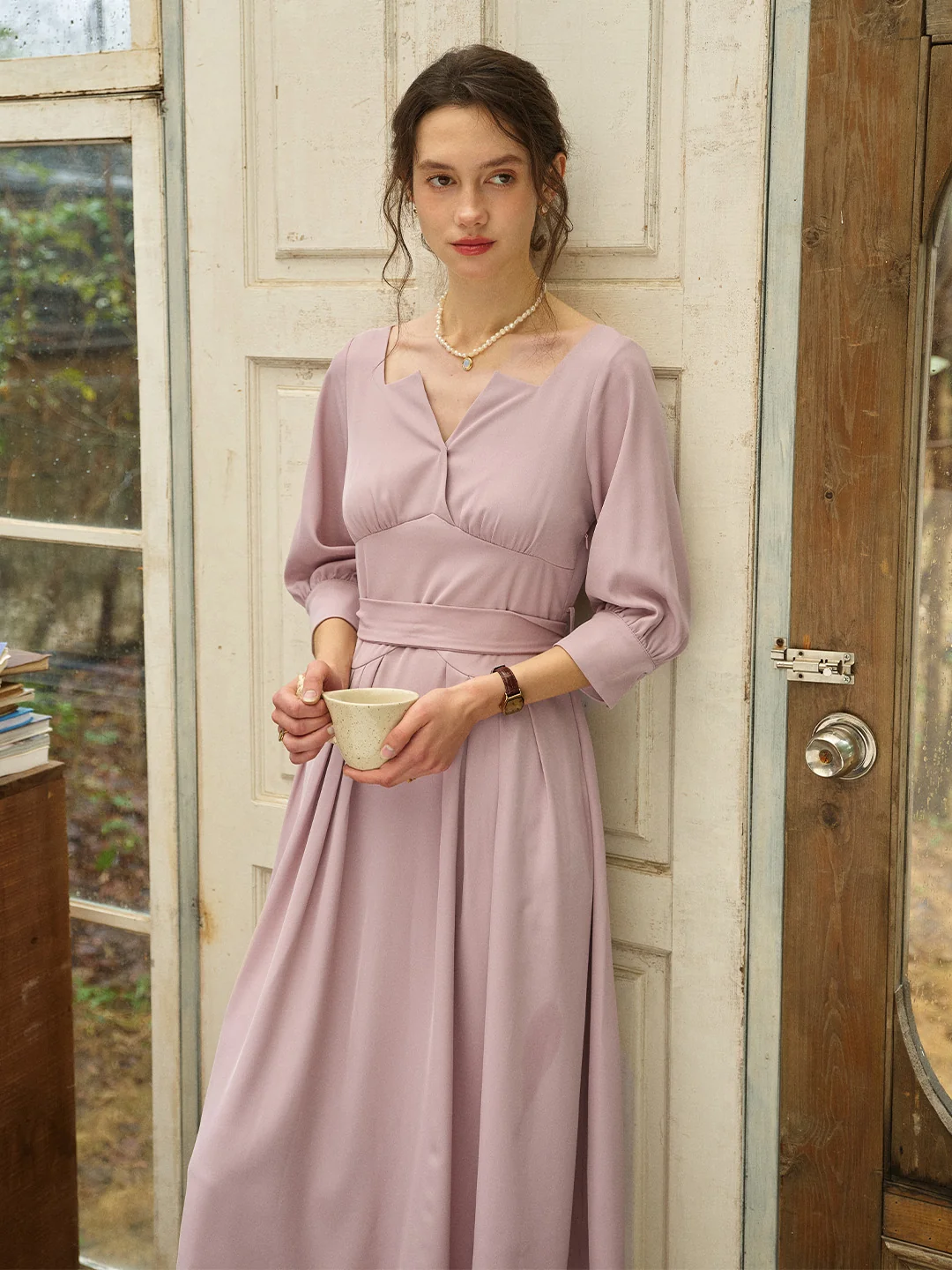 Katelyn Simple V-Neck Dress