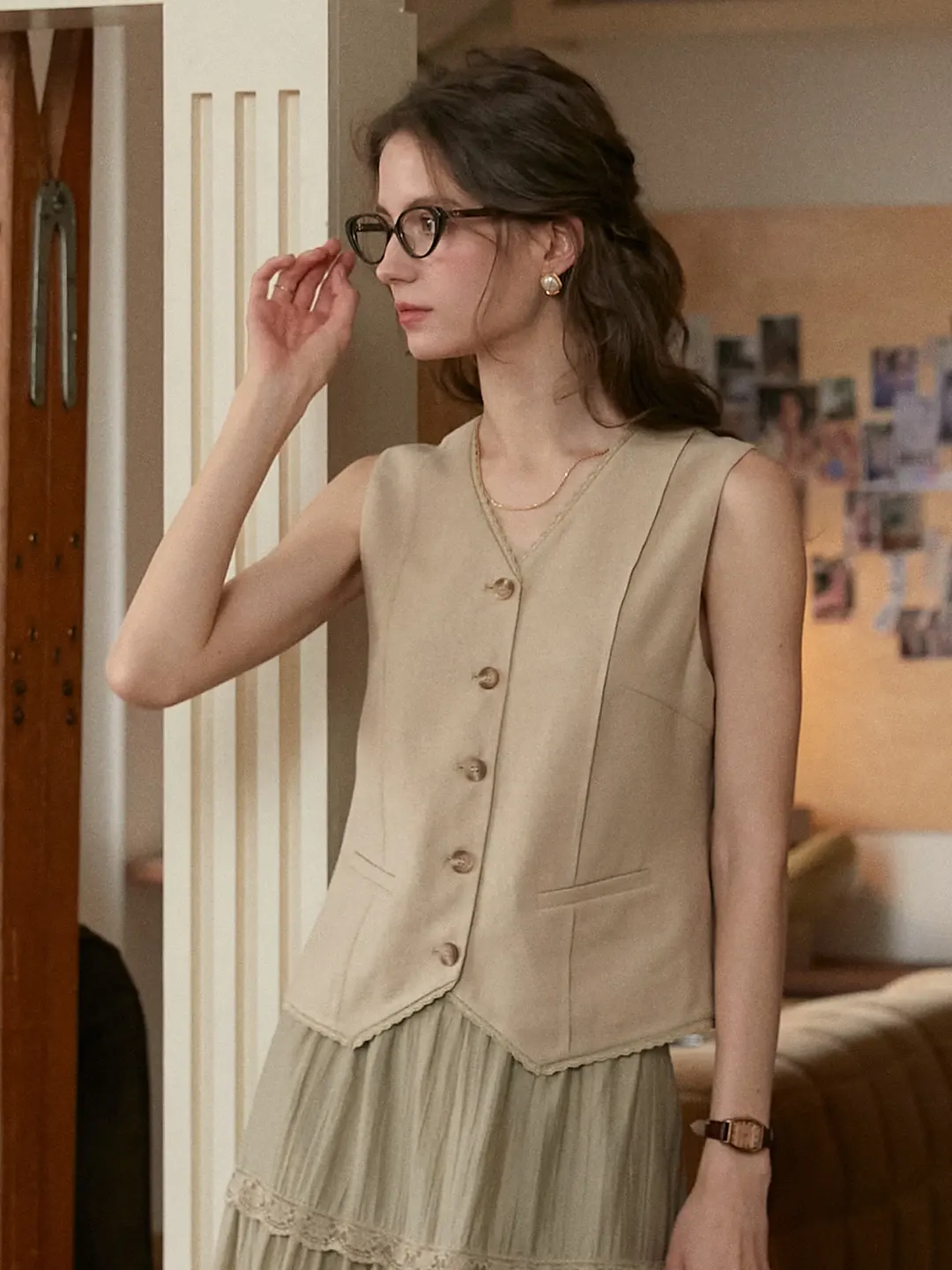Dana V-Neck Linen Vest